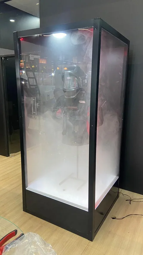 Totens e displays iluminados